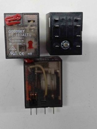 Picture of RE-203ALTU 24VAC 5A 2C 8PIN RELAY