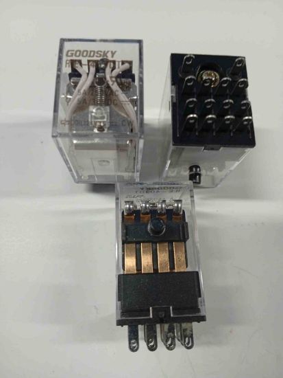 Picture of RE-403DT 24VDC 5A 4C 14PIN RELAY