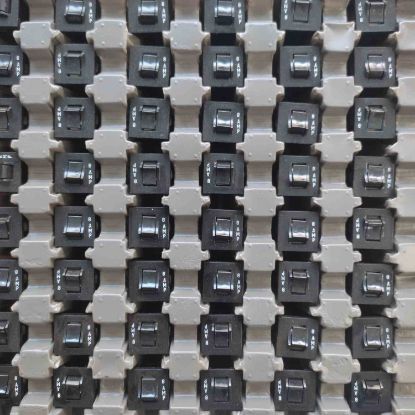 Picture of w28-xq1a-8-32v-8a