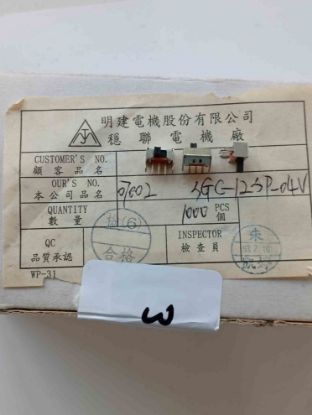 Picture of 3gg-23p-04v-slide-switch