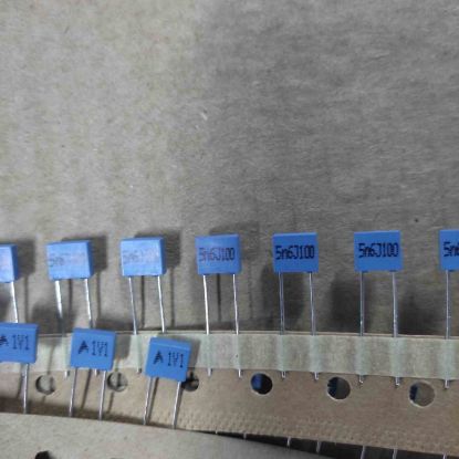 Picture of b32529s1562j834-5600pf-63v-rm5-capacitor