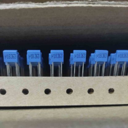 Picture of b32529s184j834-180nf-63v-5mm-capacitor