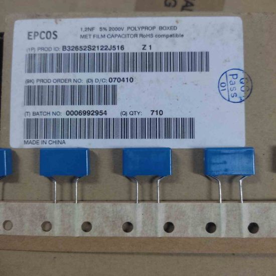 Picture of b32652s2122j516z1-1200pf-2000v-capacitor