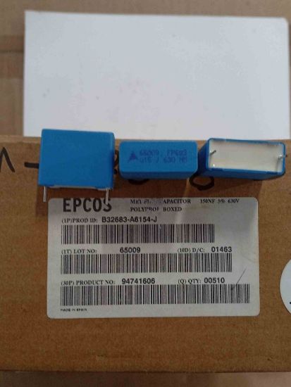 Picture of b32683-a6154-j-015uf-630v-15mm-capacitor