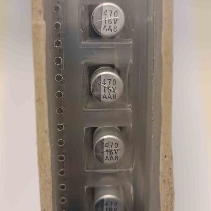 Picture of b41112a4477m-470uf-16v-8x10-capacitor