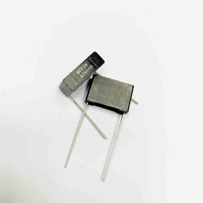 Picture of 047uf-630v-15mm-capacitor