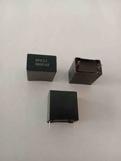 Picture of 068uf-250v-capacitor-2