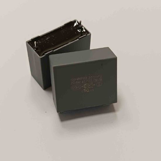Picture of mkp63-300-y2-022uf-300v-225mm-capacitor