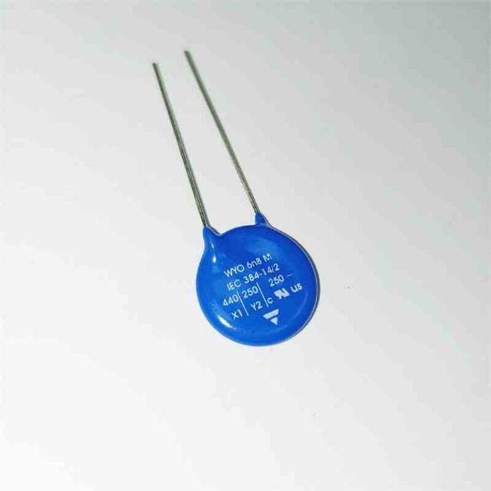 Picture of 6800pf-250vac-75mm-capacitor