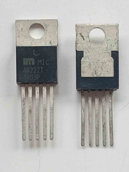 Picture of 4422zt-to220-transistor