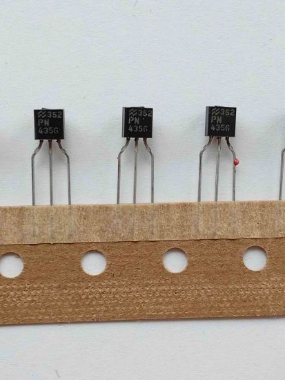 Picture of pn4356-transistor