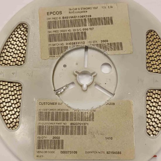 Picture of b45196e1106k209-10uf-63v-capacitor