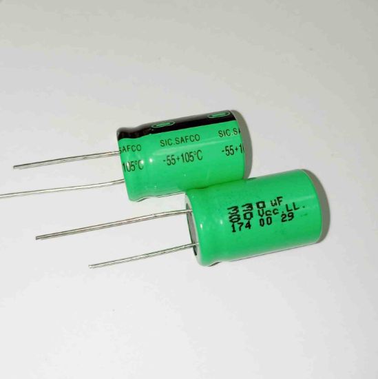 Picture of 330uf-80v-15x25-105-capacitor
