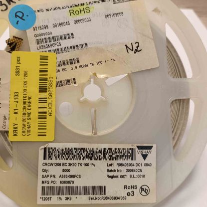 Picture of crcw1206bc3k90tk100-3k9-1206-resistor-2