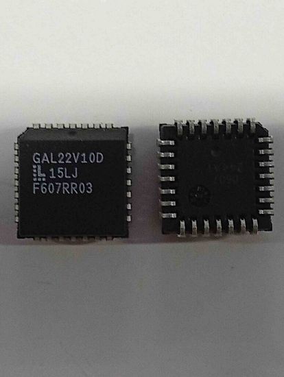 Picture of GAL22V10D-15LJ Plcc Lattice Integrated Circuit